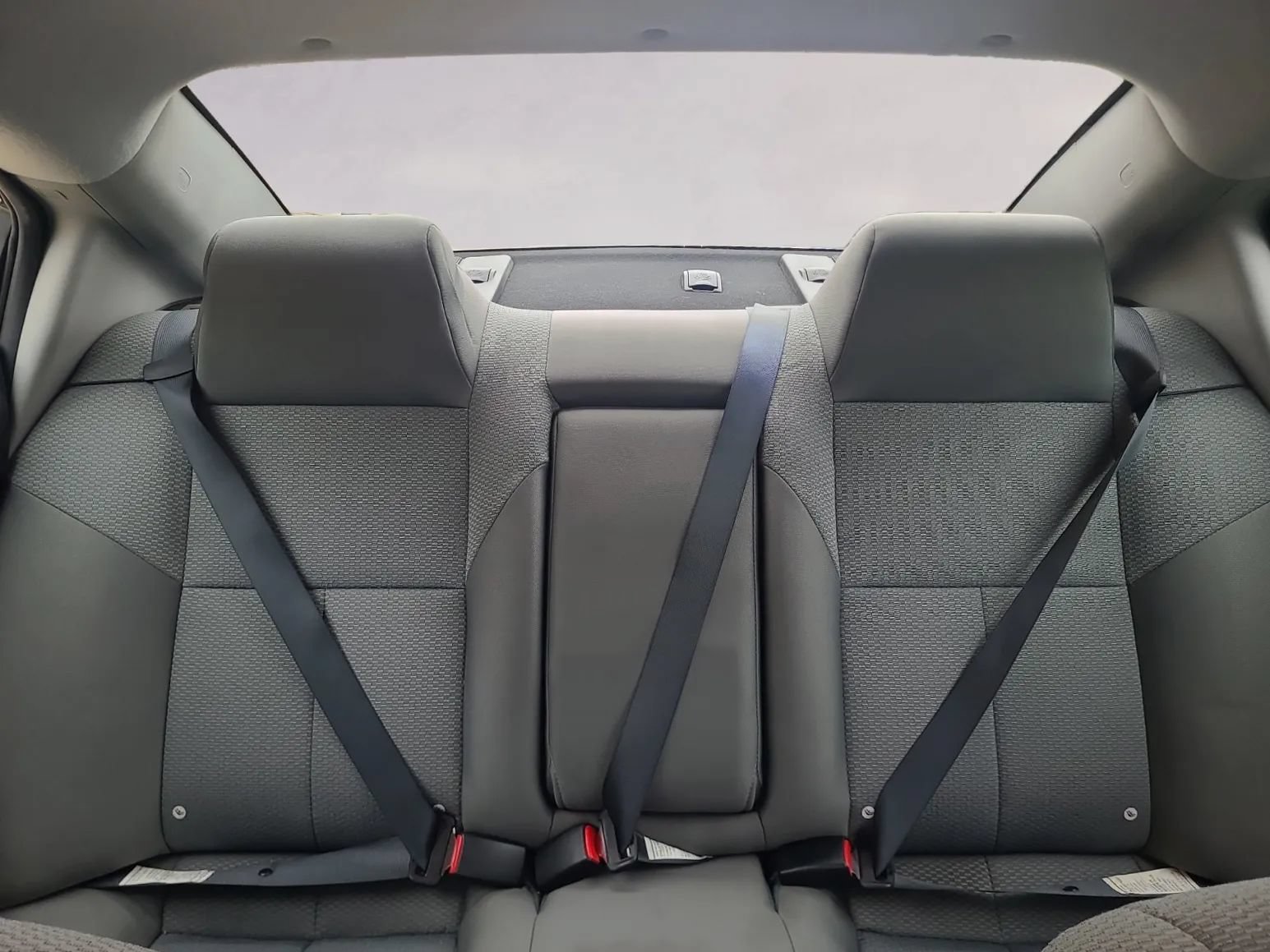 Used 2011 Mitsubishi Galant ES FWD image 17