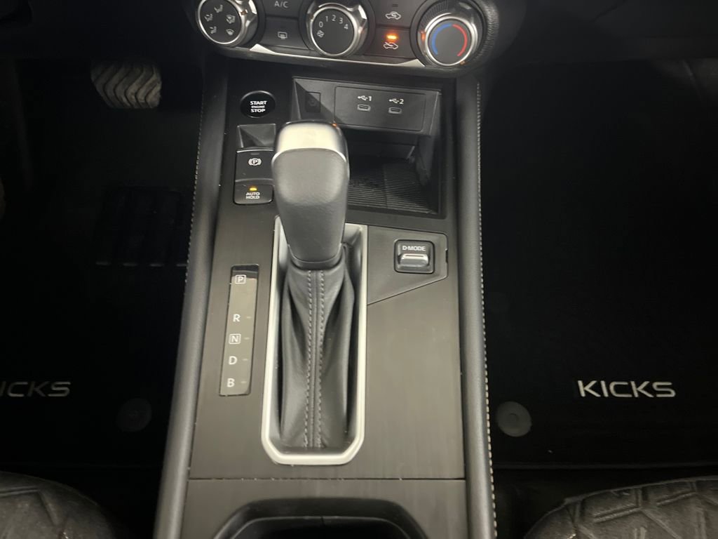 Used 2025 Nissan Kicks SV image 71