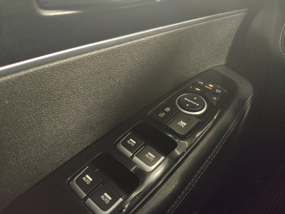 Used 2017 Kia Sorento SX AWD/4WD image 27