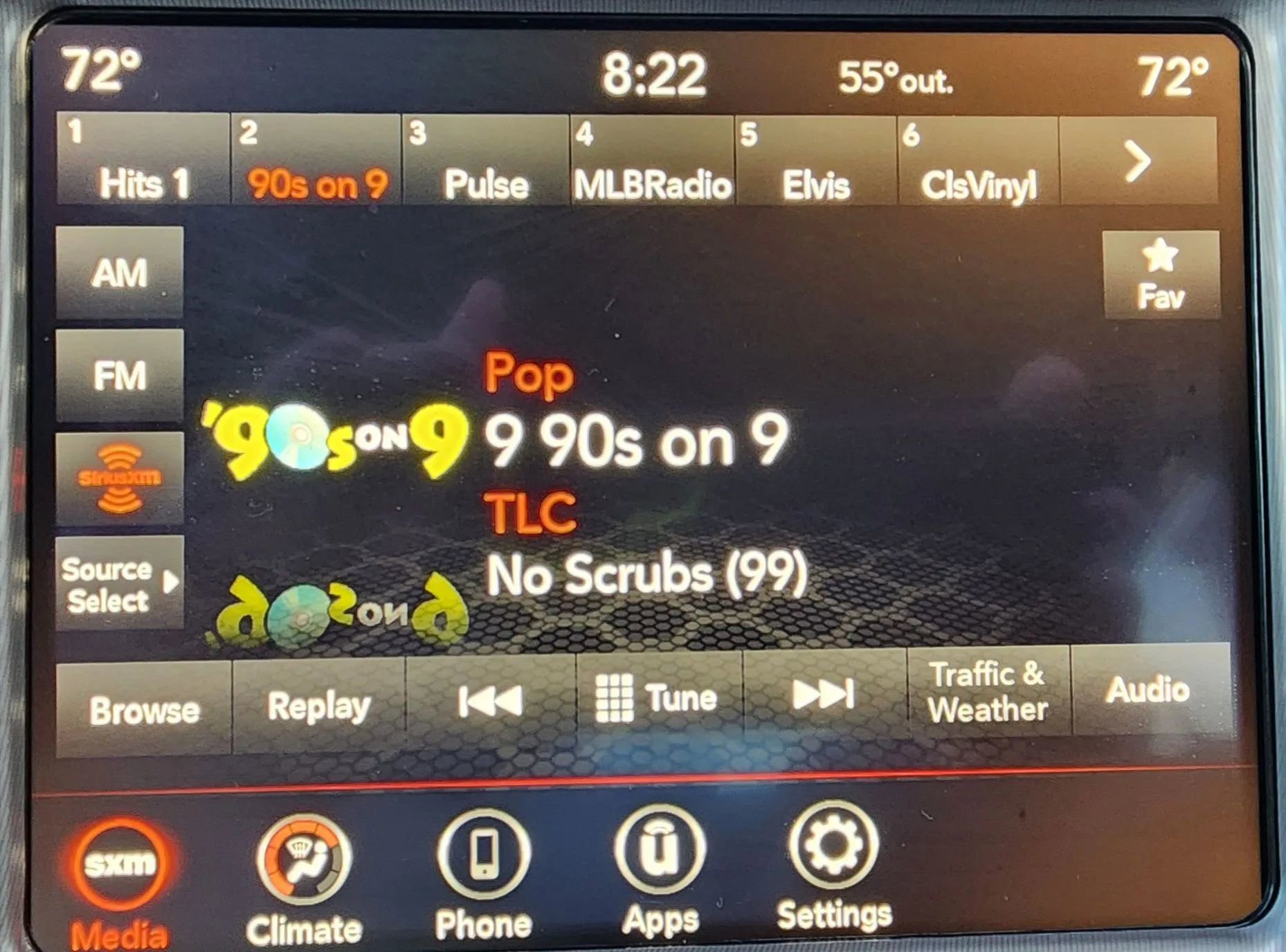 Used 2023 Dodge Charger SXT w/ Blacktop Package image 26