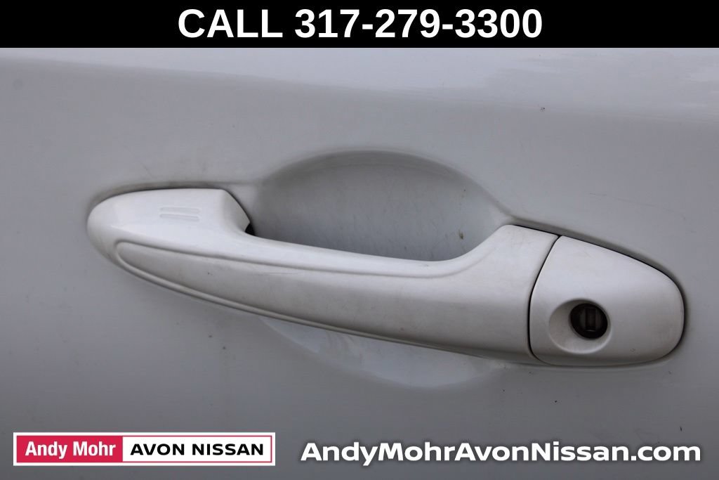 Used 2018 Toyota RAV4 XLE w/ Plus Extra Value Package AWD/4WD image 15