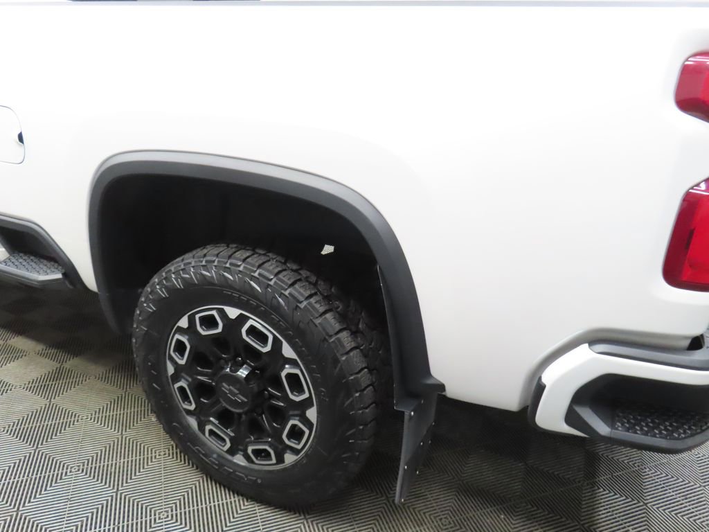 Used 2024 Chevrolet Silverado 3500 High Country w/ High Country Premium Package AWD/4WD image 42