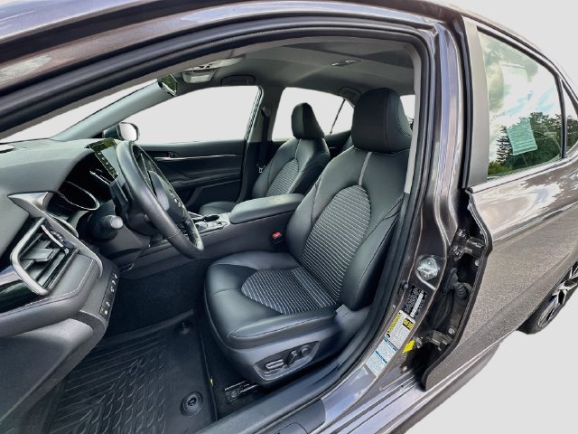 Used 2024 Toyota Camry SE w/ Cold Weather Package AWD/4WD image 20