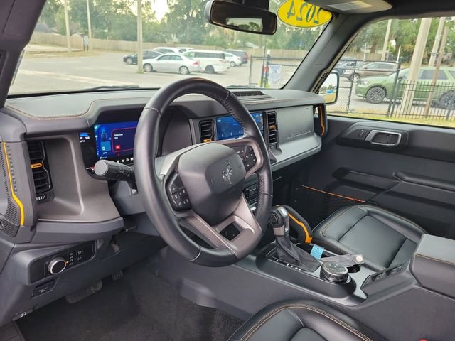 Used 2024 Ford Bronco Badlands image 11