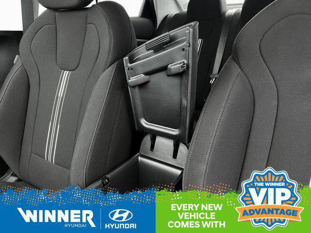 New 2025 Hyundai Elantra Blue image 19