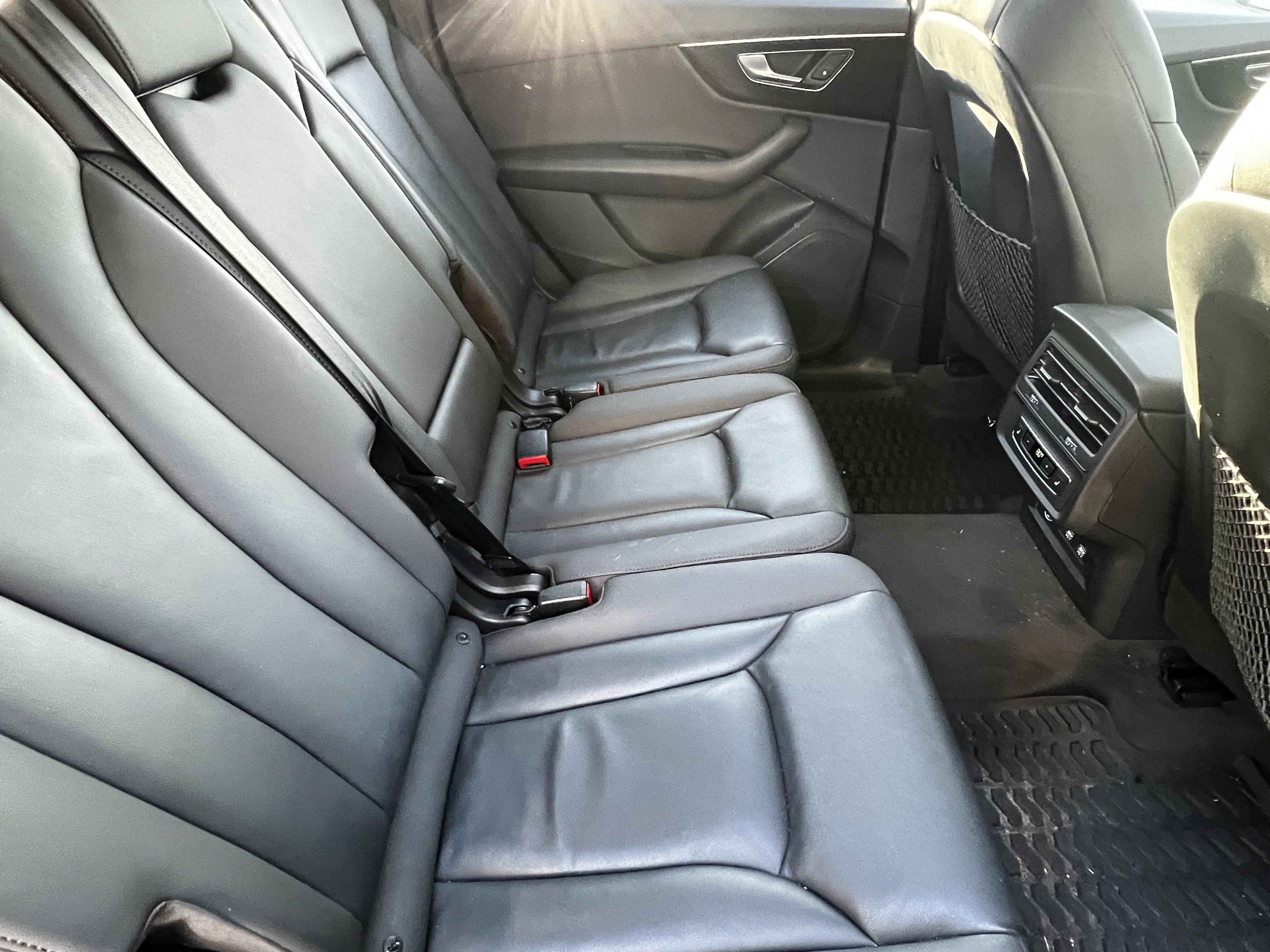 Used 2020 Audi Q7 3.0T Premium w/ Convenience Package image 41