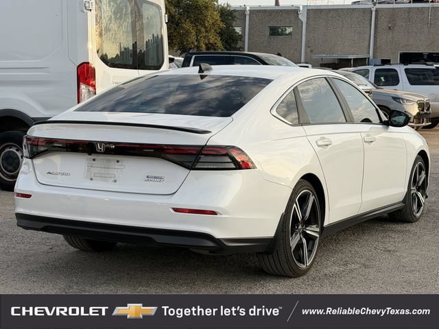 Used 2023 Honda Accord Sport image 4