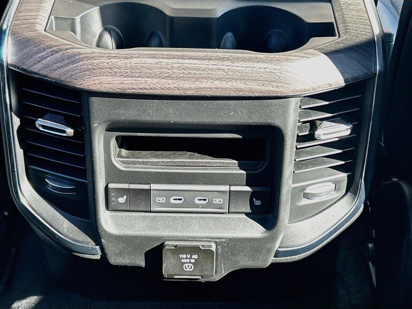 New 2026 RAM 1500 Laramie w/ Night Edition AWD/4WD image 19