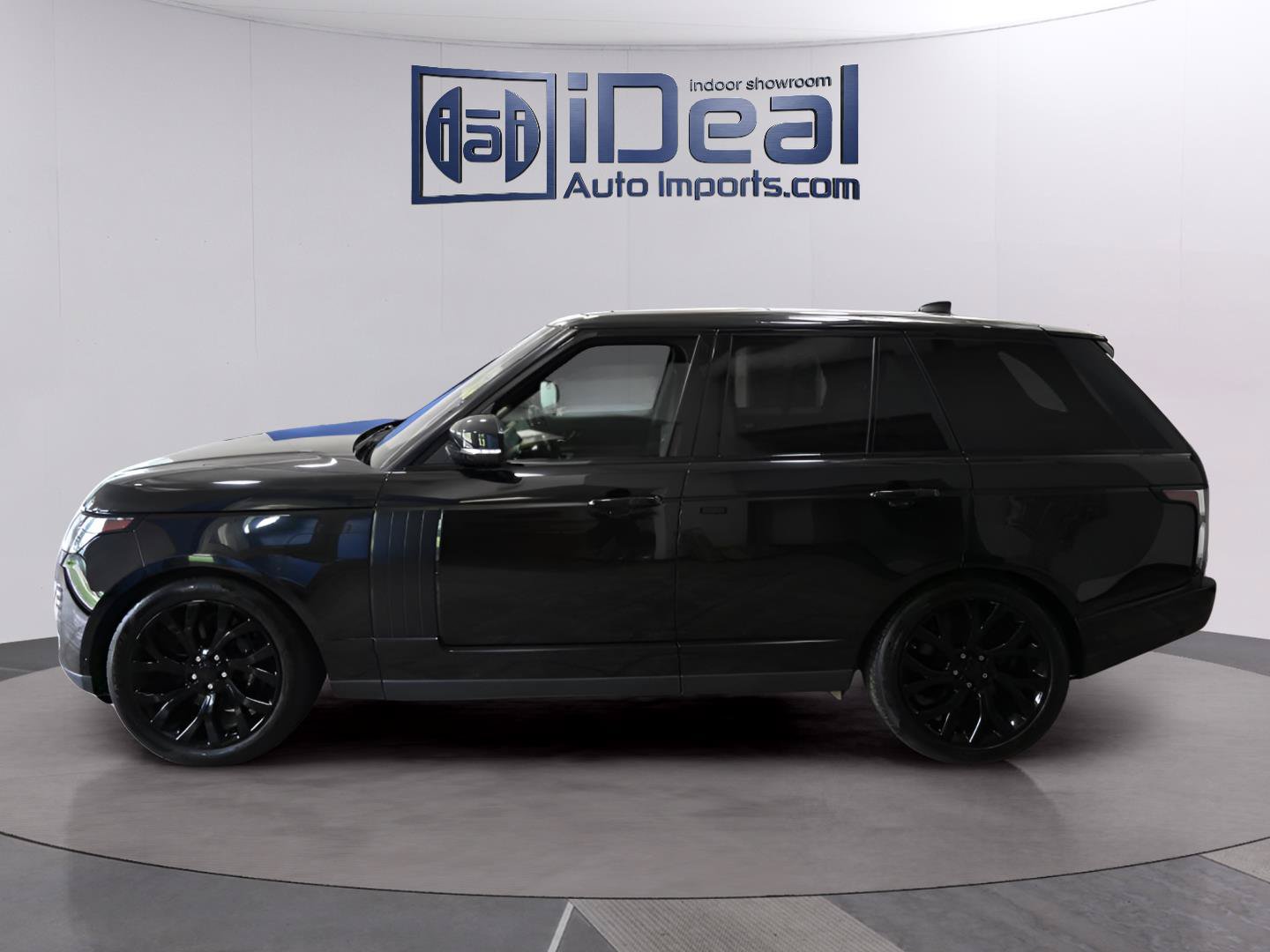 Used 2019 Land Rover Range Rover HSE AWD/4WD image 2