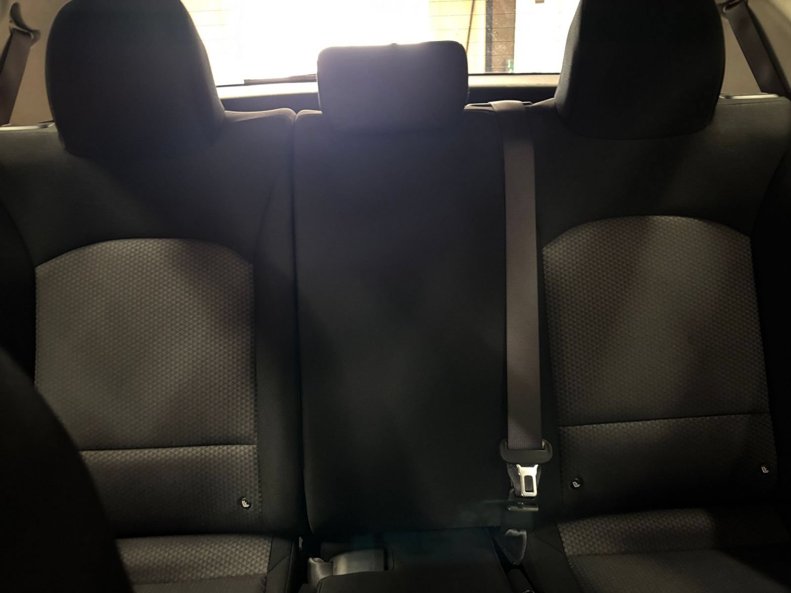Used 2025 Kia Soul LX w/ LX Technology Package FWD image 31