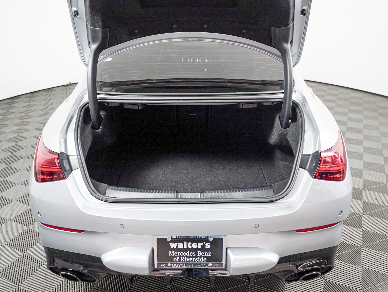 Certified 2025 Mercedes-Benz CLA 35 AMG 4MATIC image 6