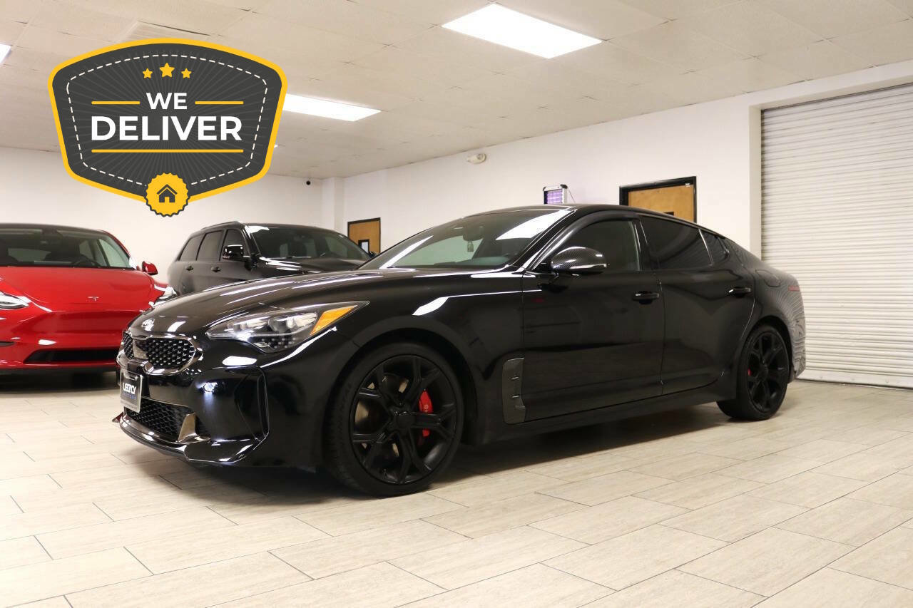 Used 2019 Kia Stinger GT1 RWD image 2