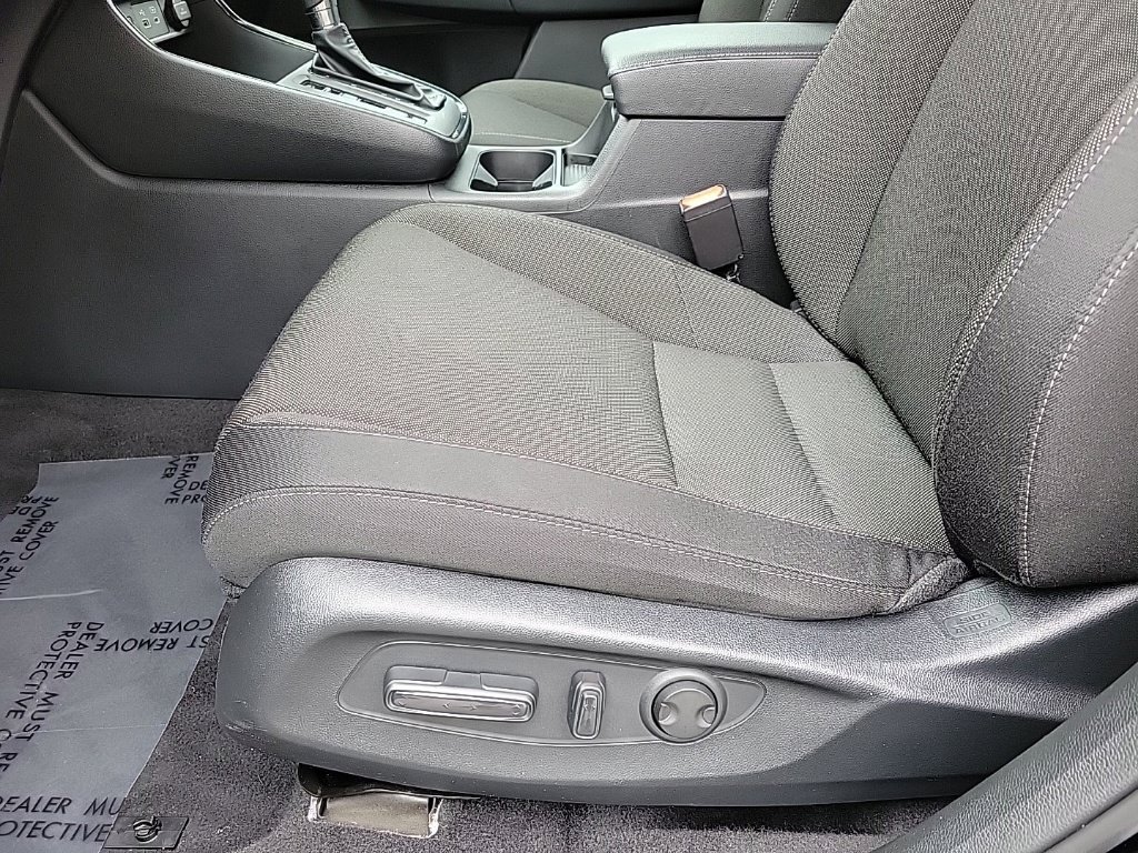 Used 2024 Honda CR-V EX image 8