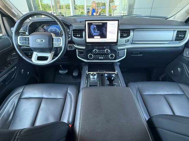 Certified 2024 Ford Expedition XLT RWD image 22