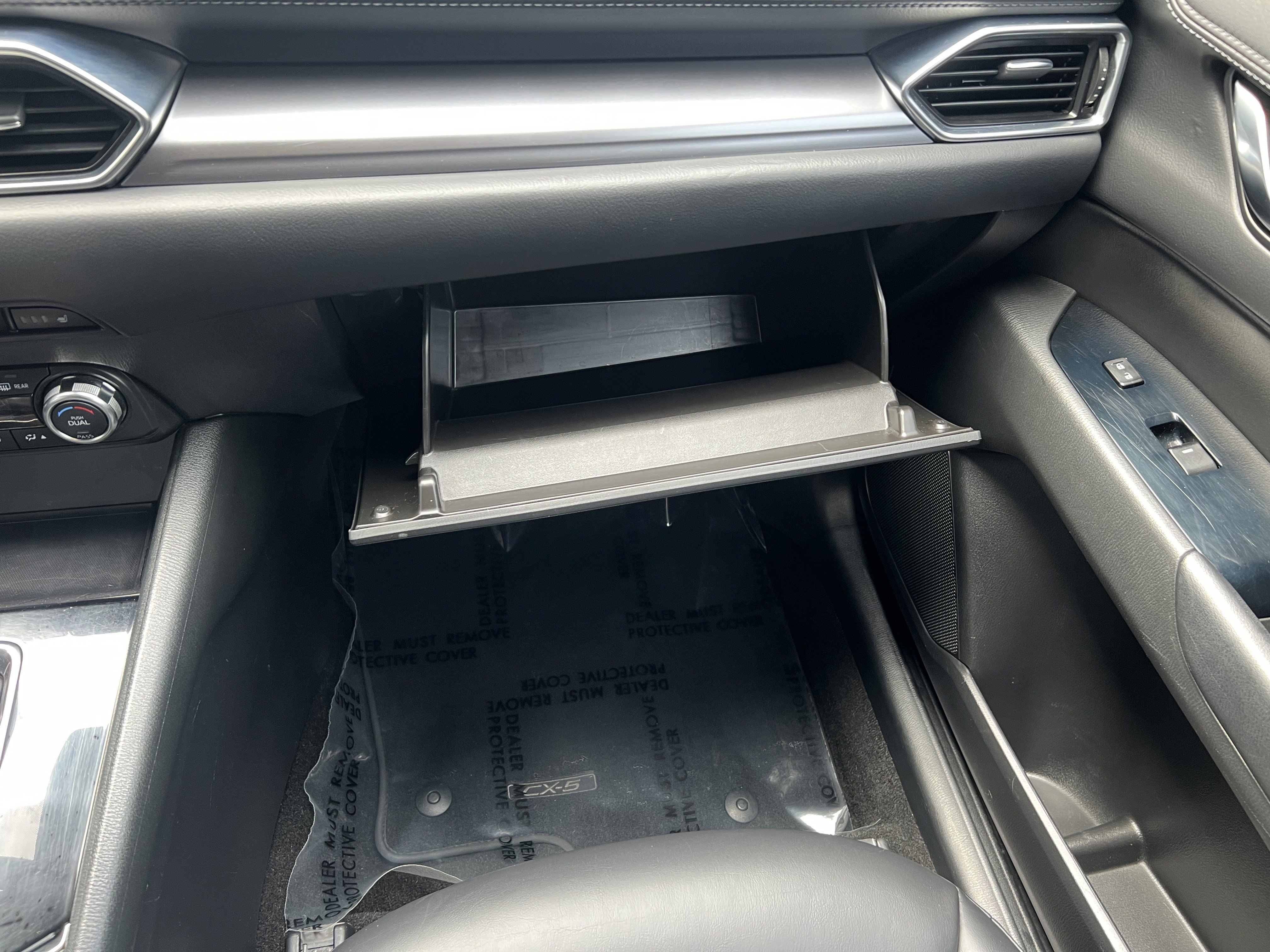 Used 2018 MAZDA CX-5 Touring w/ Preferred Equipment Package AWD/4WD image 36