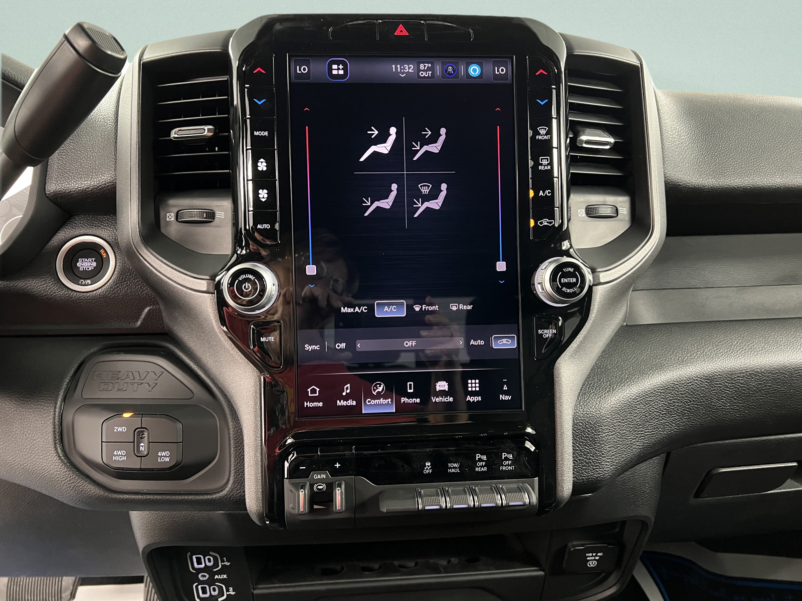 New 2027 RAM 2500 Tradesman AWD/4WD image 16