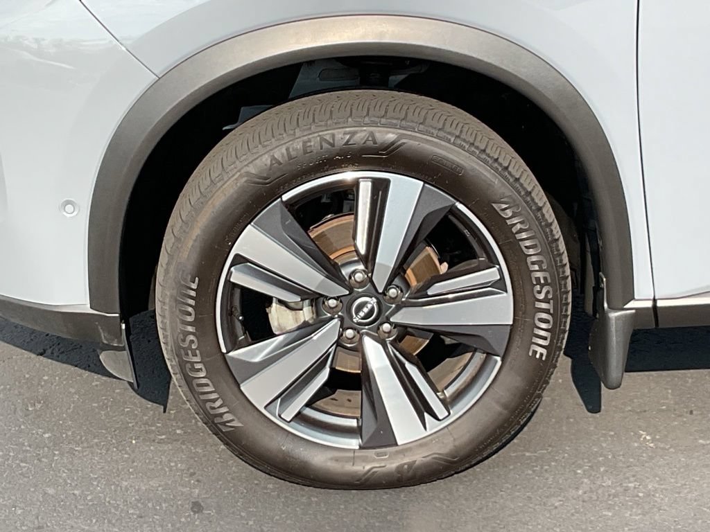 Used 2023 Nissan Rogue SL w/ SL Premium Package AWD/4WD image 9