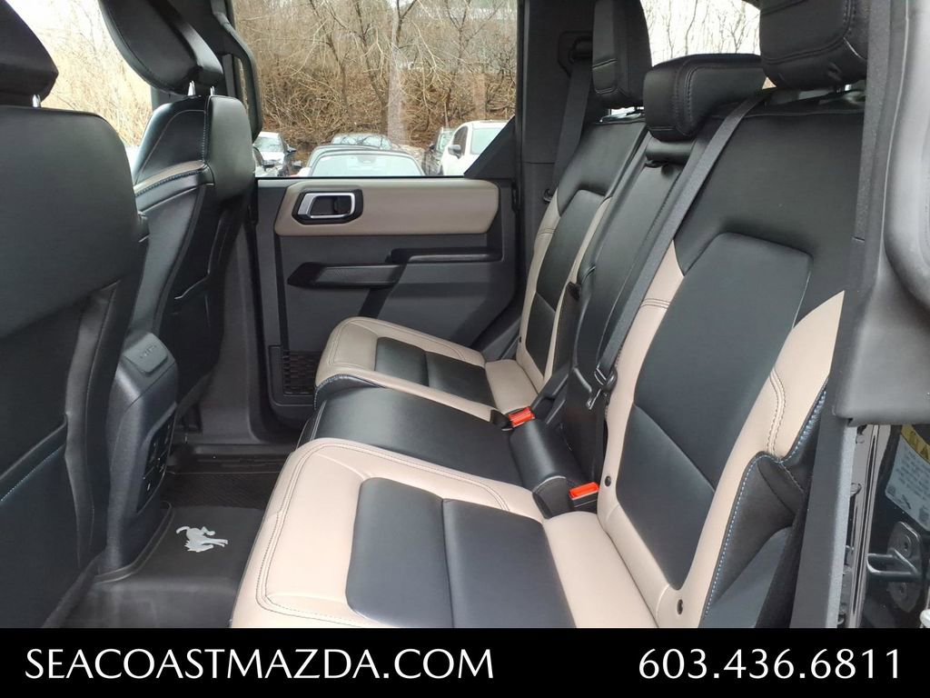 Used 2024 Ford Bronco Wildtrak image 13
