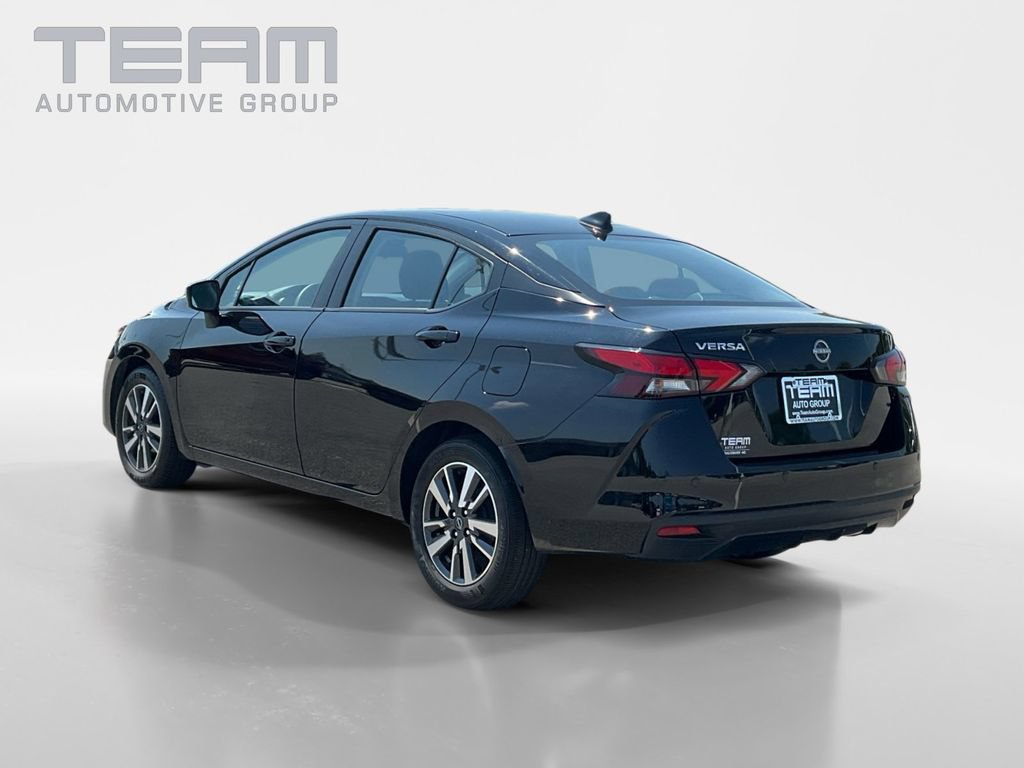 Used 2025 Nissan Versa SV FWD image 5