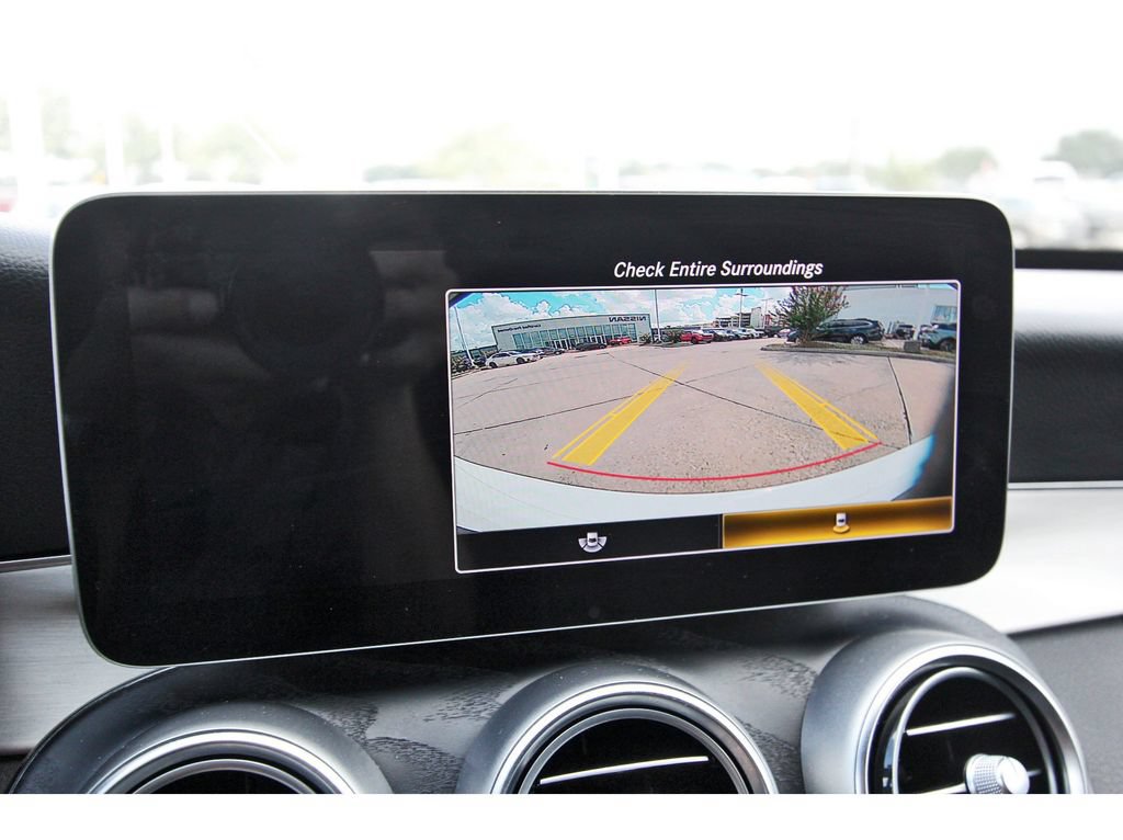 Used 2021 Mercedes-Benz C 300 Sedan image 12