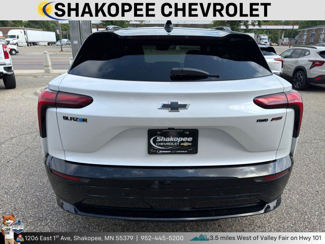 Used 2025 Chevrolet Blazer EV RS AWD/4WD image 3