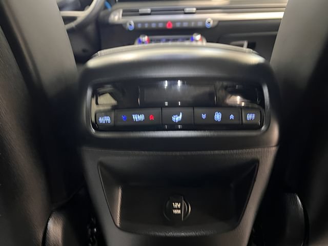 Used 2025 Hyundai Palisade SEL FWD image 11