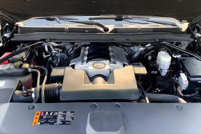 Used 2017 Cadillac Escalade ESV Luxury AWD/4WD image 9