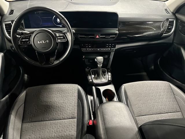 Used 2024 Kia Seltos X-Line AWD/4WD image 23