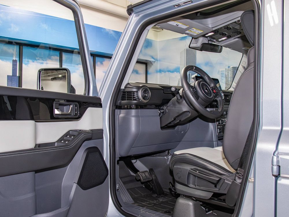 Used 2024 INEOS Grenadier Station Wagon AWD/4WD image 13