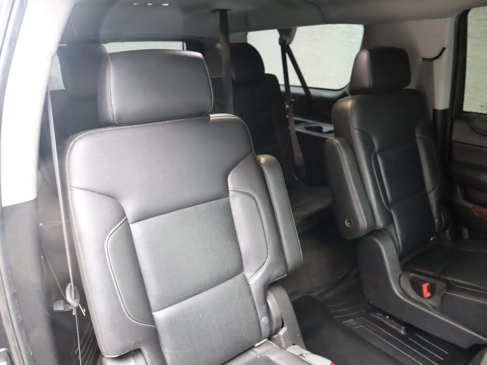 Used 2015 Chevrolet Suburban LTZ AWD/4WD image 53