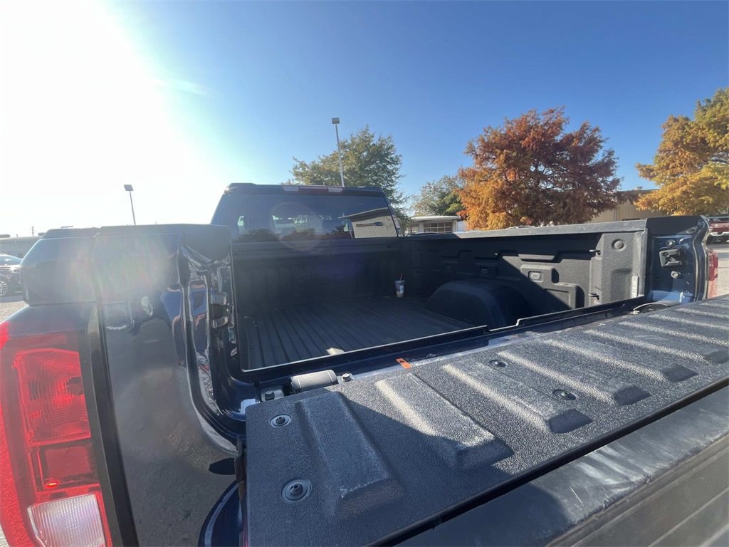 Used 2021 GMC Sierra 1500 SLE w/ Driver Alert Package I image 15