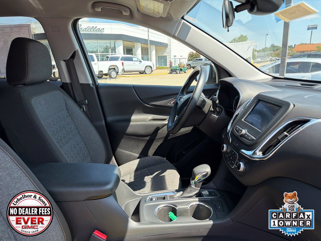 Used 2024 Chevrolet Equinox LT AWD/4WD image 2