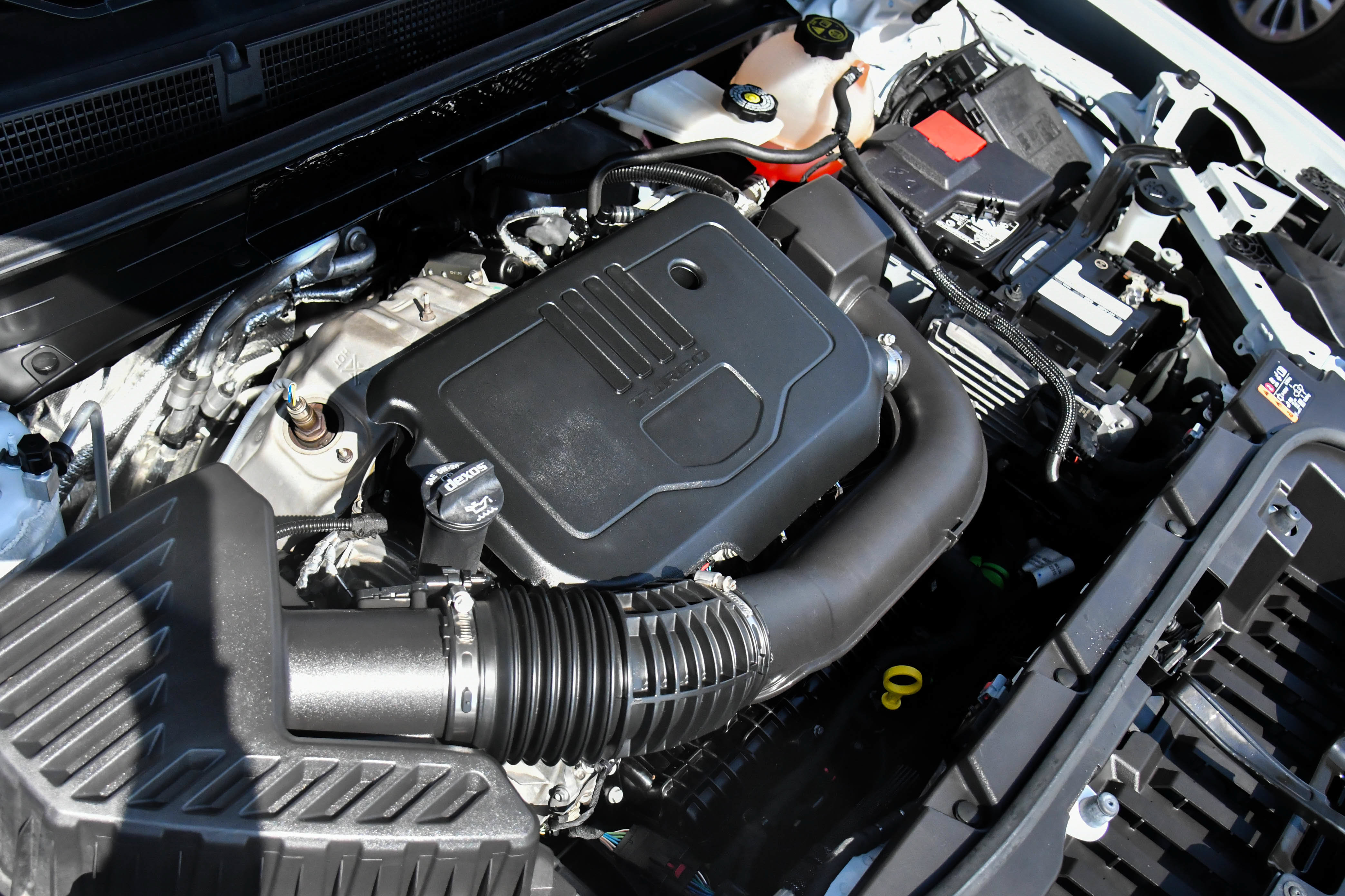 Used 2023 GMC Acadia SLT FWD image 49