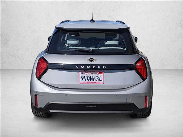 Certified 2025 MINI Cooper 2-Door Hardtop image 7