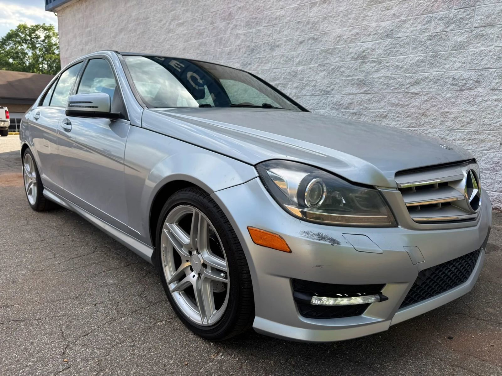 Used 2013 Mercedes-Benz C 250 Sedan image 26