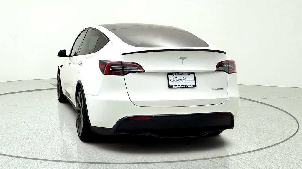 Used 2024 Tesla Model Y Performance AWD/4WD image 6