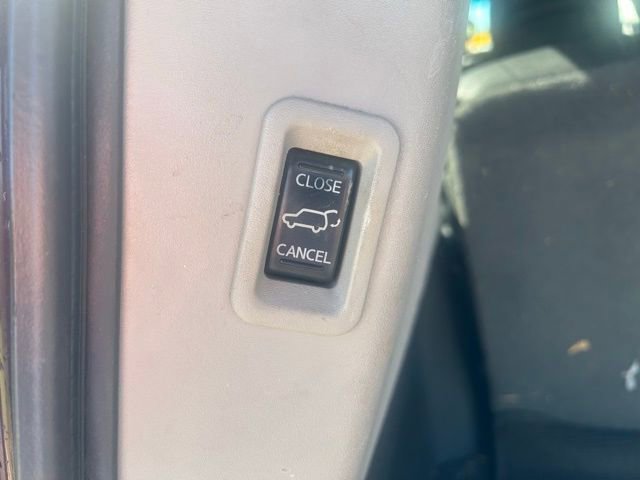 Used 2013 Nissan Armada SL image 7