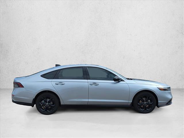 Certified 2025 Honda Accord SE image 5