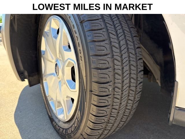 Used 2015 Ford Transit Connect XL image 22