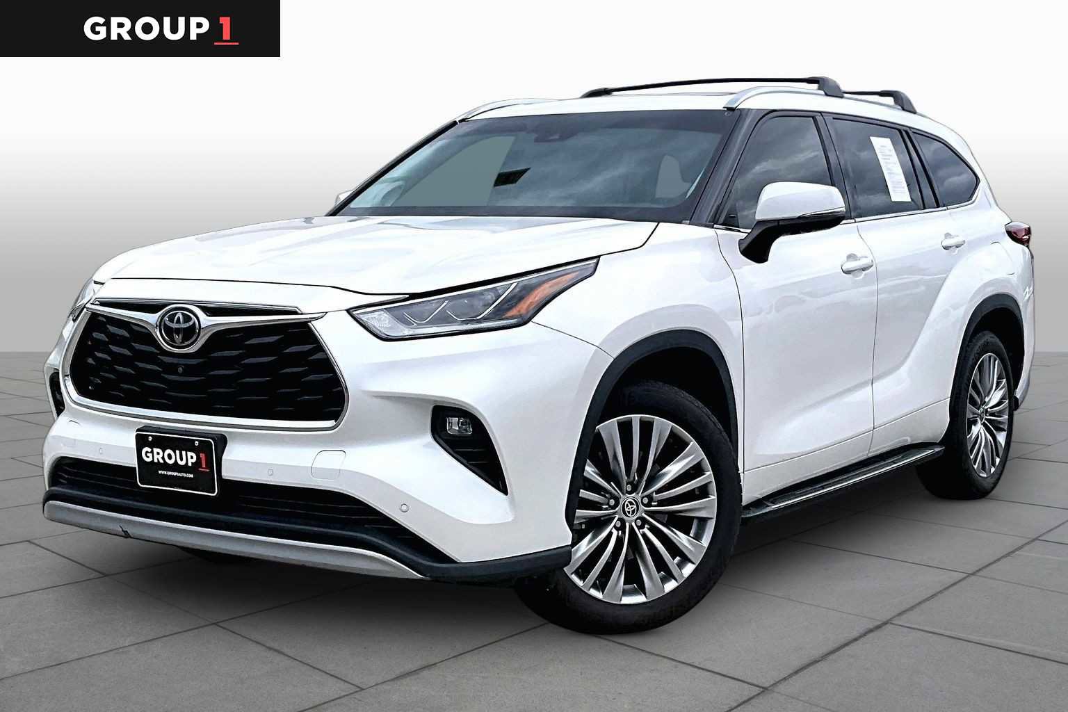 Used 2021 Toyota Highlander Platinum image 1