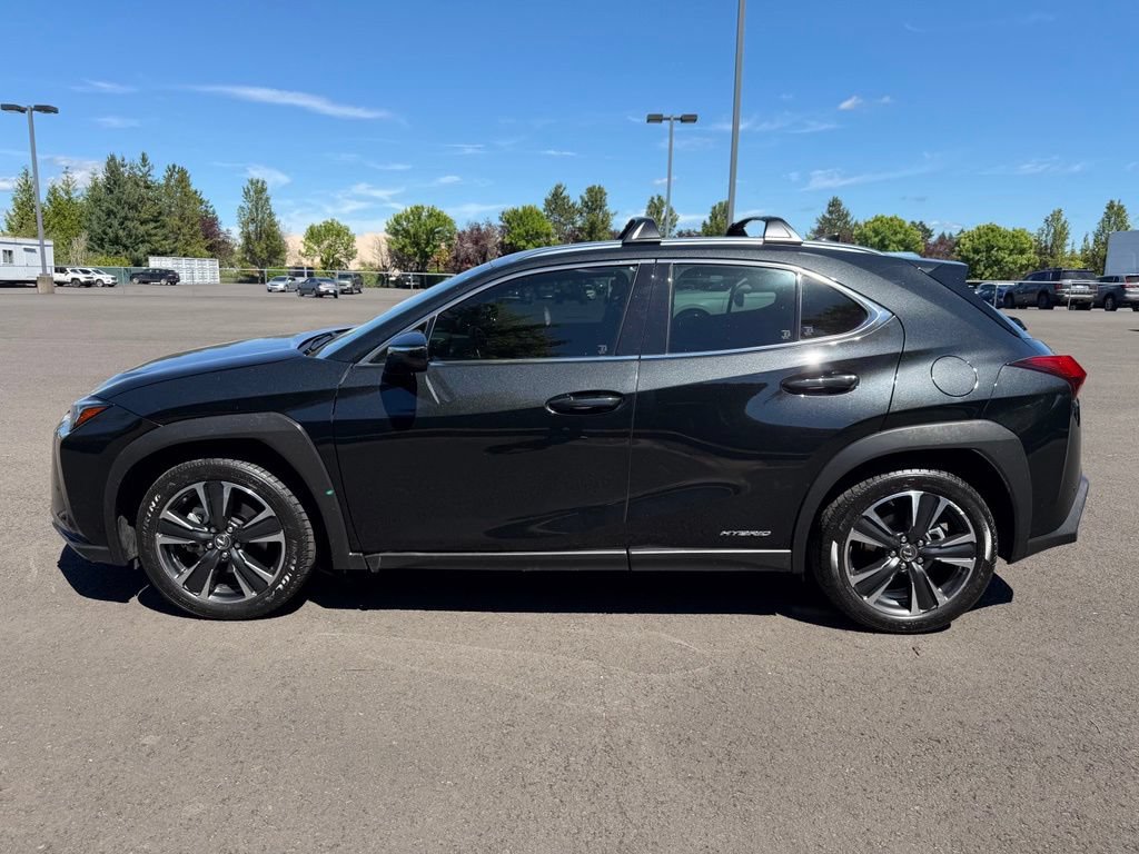 Used 2021 Lexus UX 250h w/ Premium Package AWD/4WD image 5
