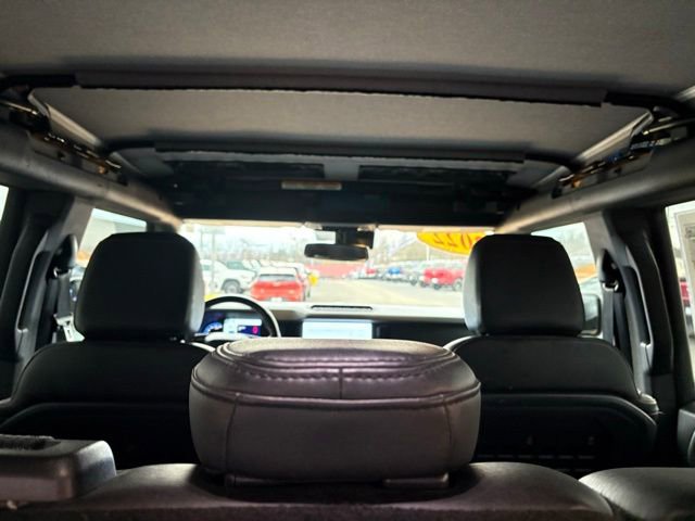 Used 2022 Ford Bronco Badlands w/ Sasquatch Package image 31