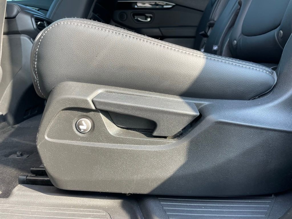 Certified 2023 Honda Pilot EX-L image 40