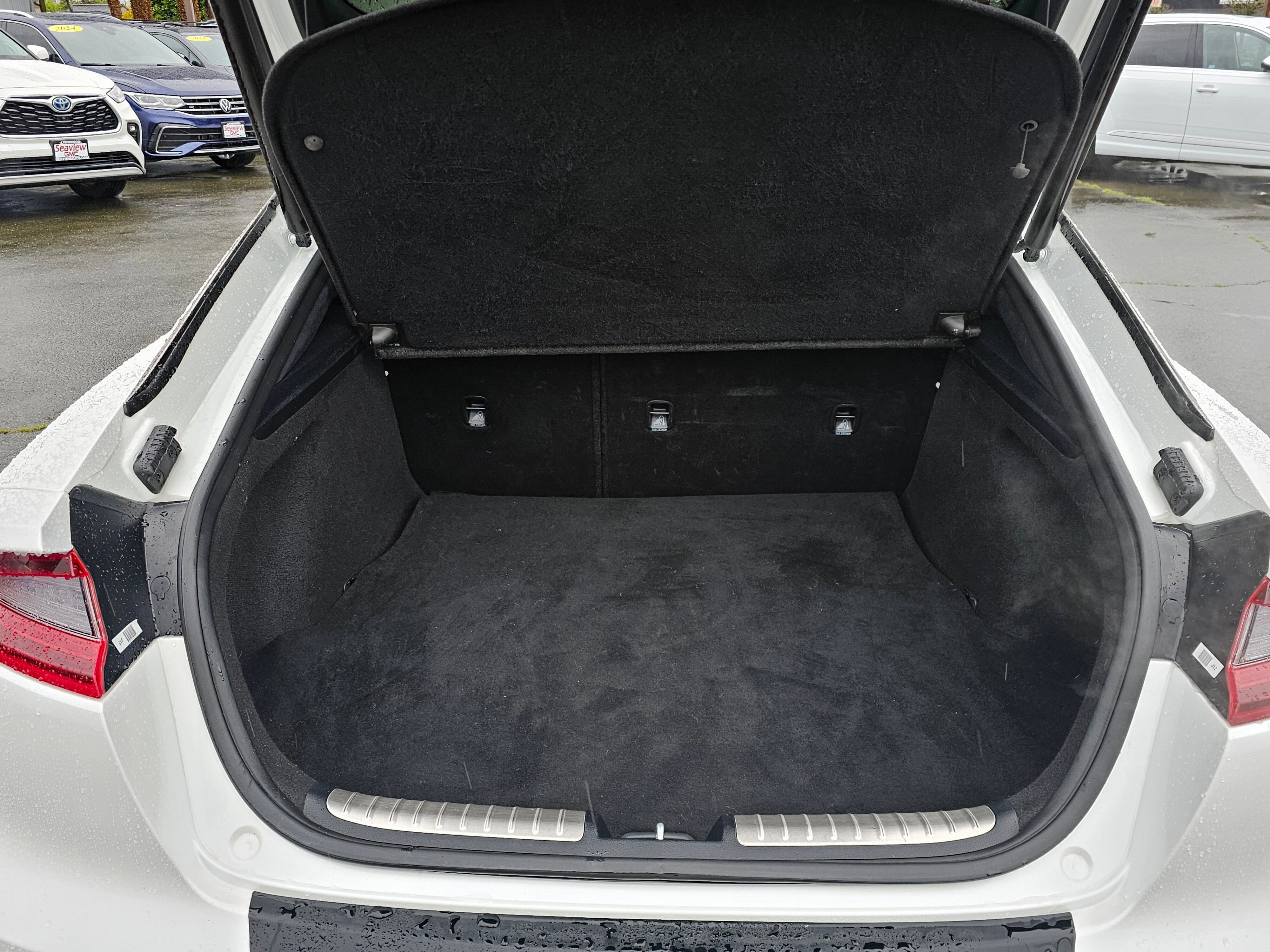 Used 2019 Kia Stinger GT2 image 14