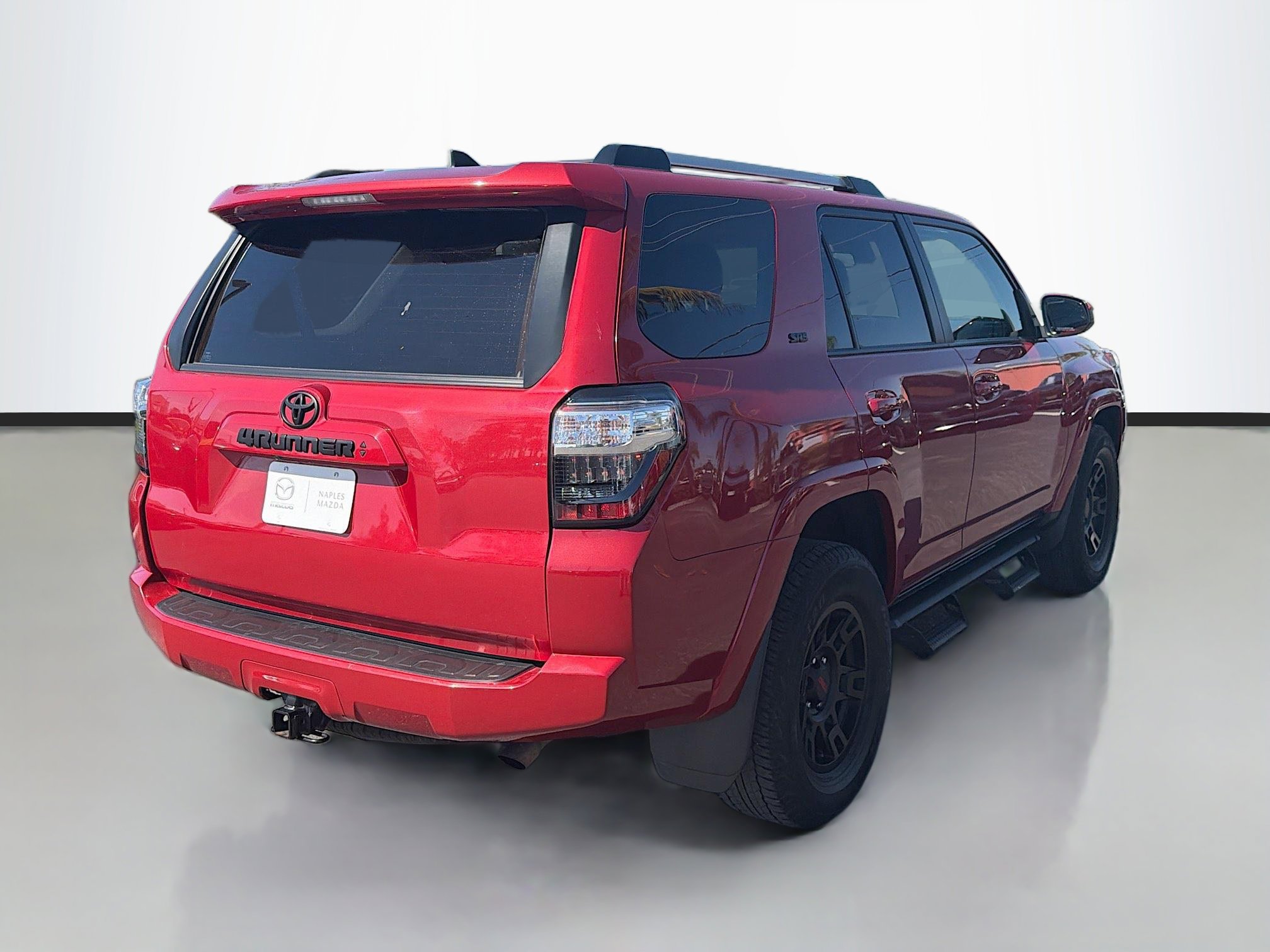 Used 2023 Toyota 4Runner SR5 image 3