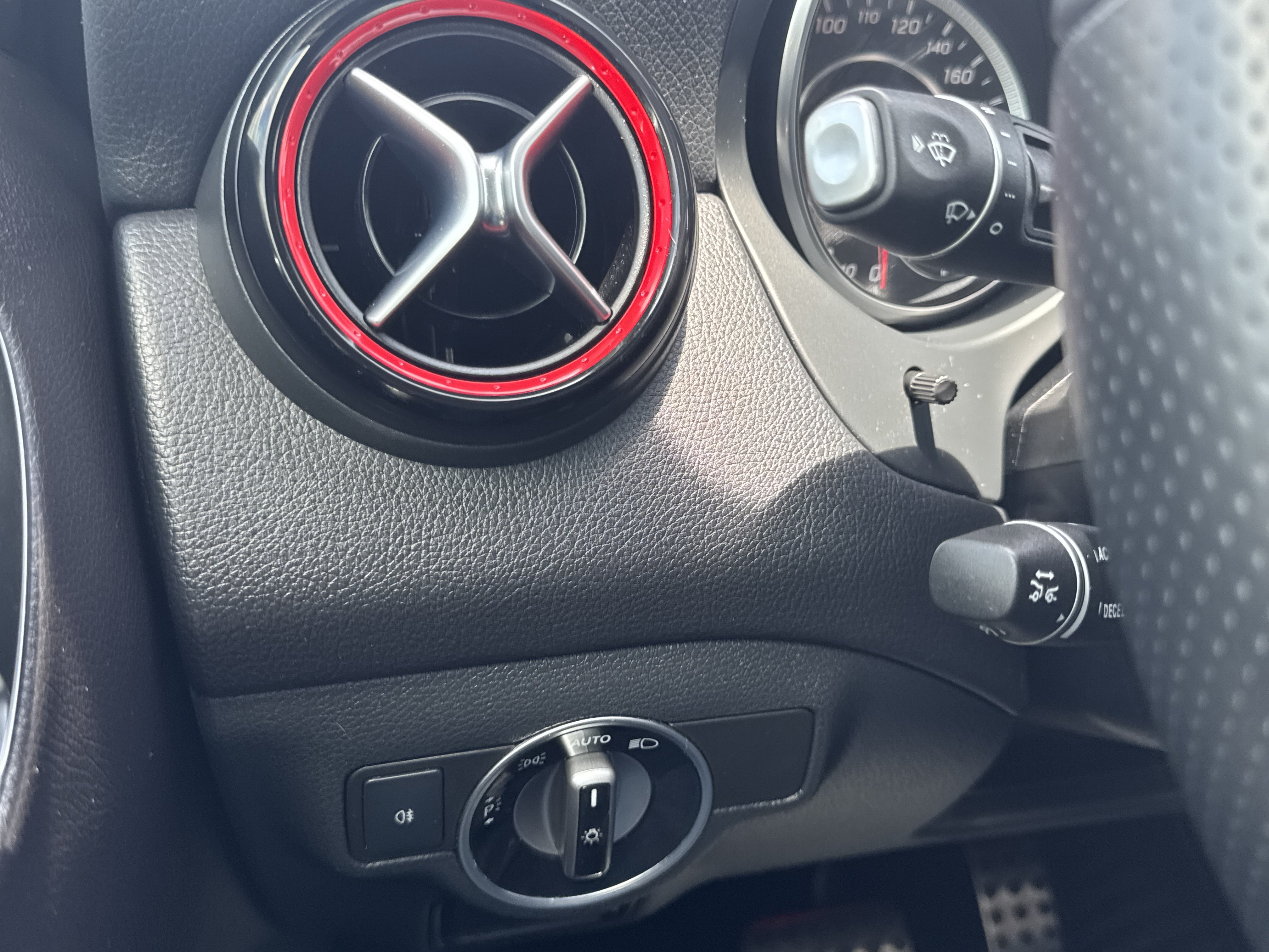Used 2018 Mercedes-Benz GLA 45 AMG 4MATIC image 30