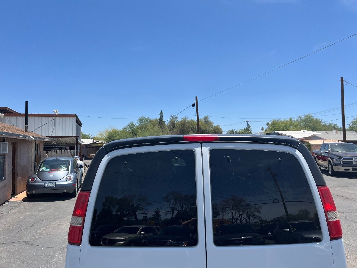 Used 2017 Chevrolet Express 3500 LT w/ LT Preferred Equipment Group RWD image 45