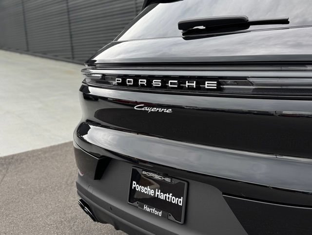 New 2026 Porsche Cayenne AWD/4WD image 38