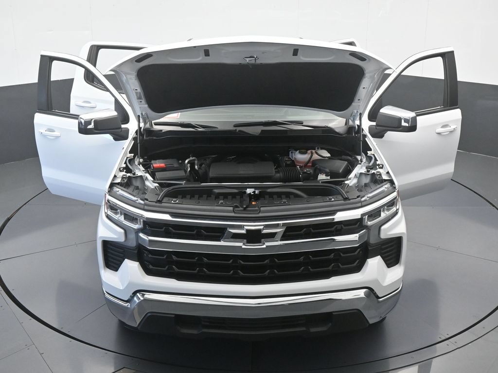 Used 2024 Chevrolet Silverado 1500 LT RWD image 70