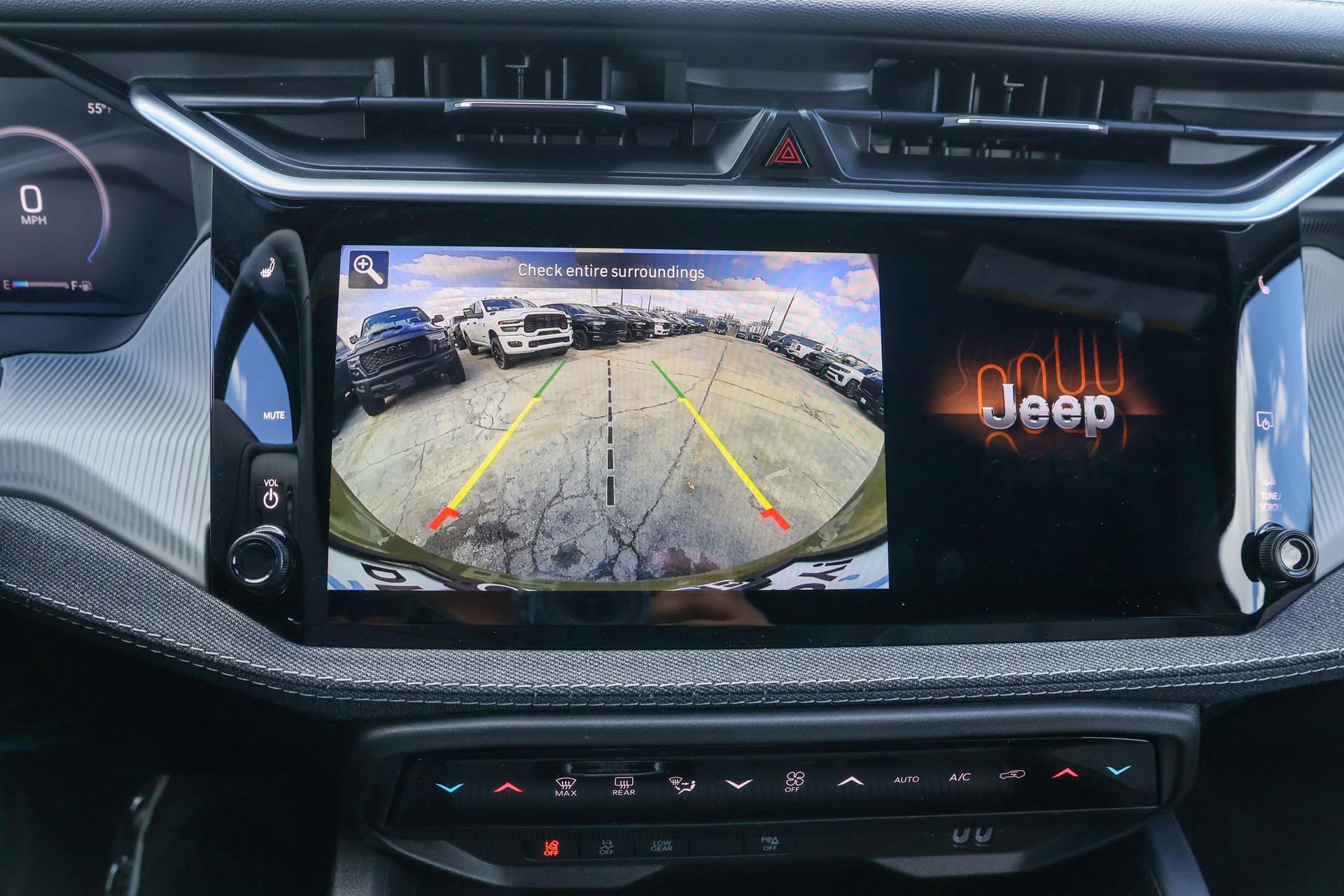 New 2026 Jeep Cherokee Laredo image 17